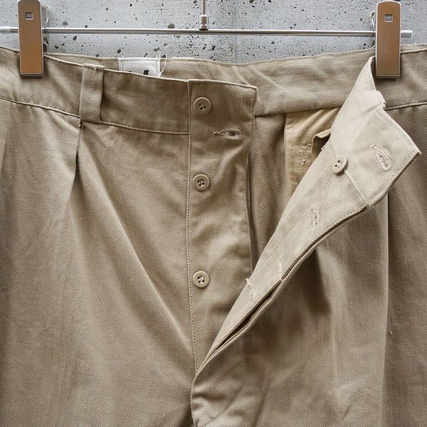 1959’sフランス軍M-52チノパンツ　サイズ14　《デッドストック》