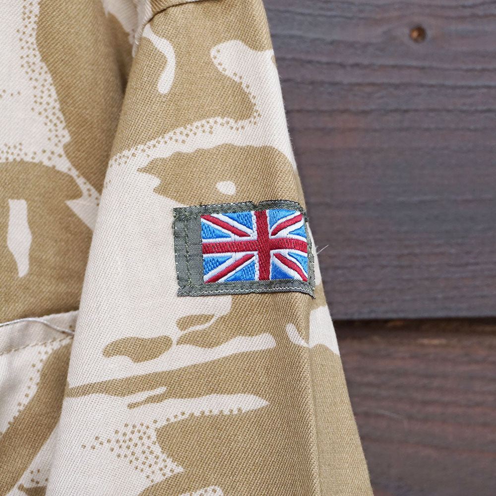 イギリス軍デザートカモコンバットジャケット　《デッドストック》