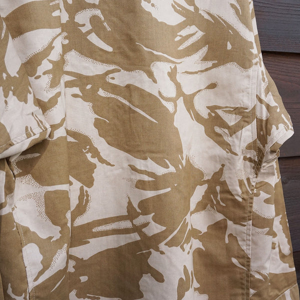 イギリス軍デザートカモコンバットジャケット　《デッドストック》