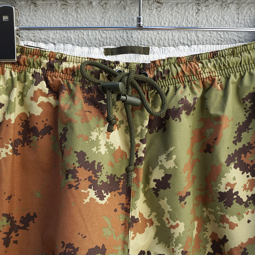 イタリア軍ウォータープルーフリバーシブルパンツ　《デッドストック》