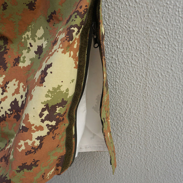 イタリア軍ウォータープルーフリバーシブルパンツ　《デッドストック》