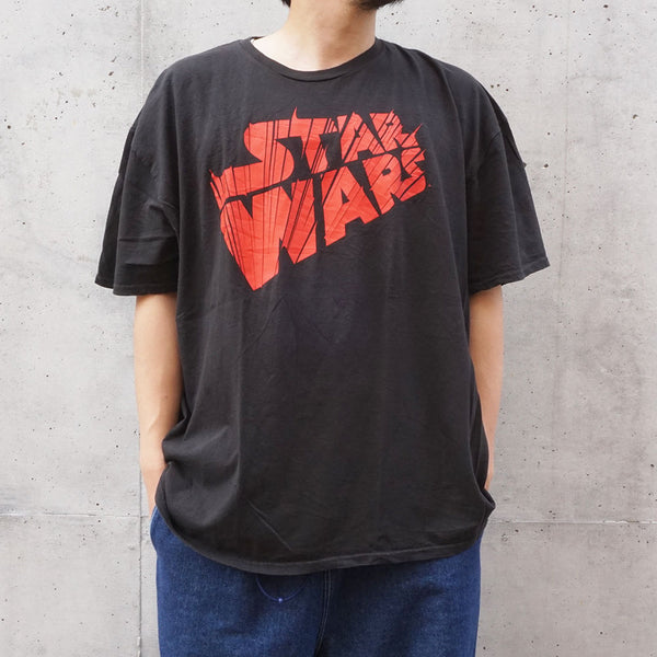 スターウォーズ　クラッシュロゴTシャツ