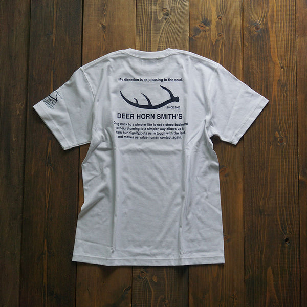 《DEER HORN SMITH'S》クルーネックロゴTシャツ/ホワイト