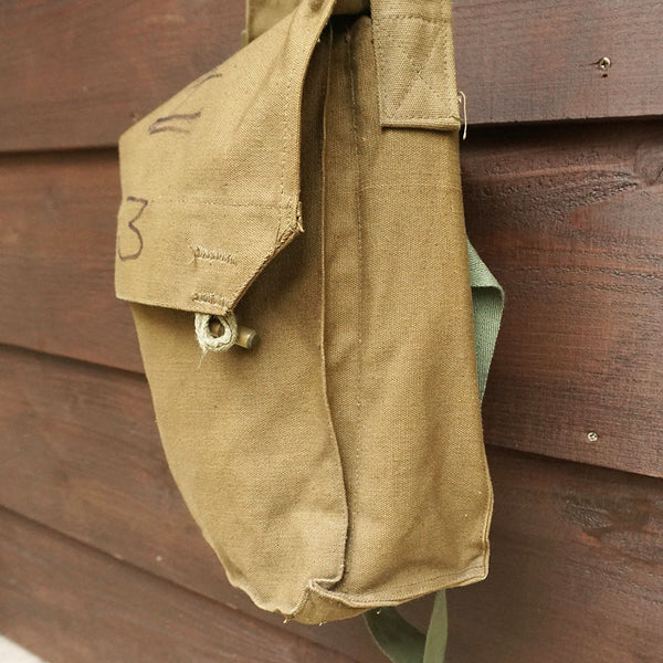 1950's チェコ軍キャンバスガスマスクバッグ　《デッドストック》