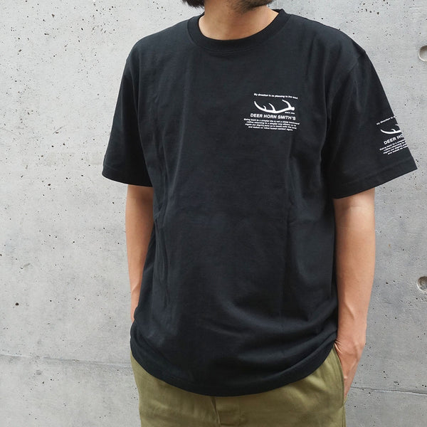 《DEER HORN SMITH'S》クルーネックロゴTシャツ/ブラック