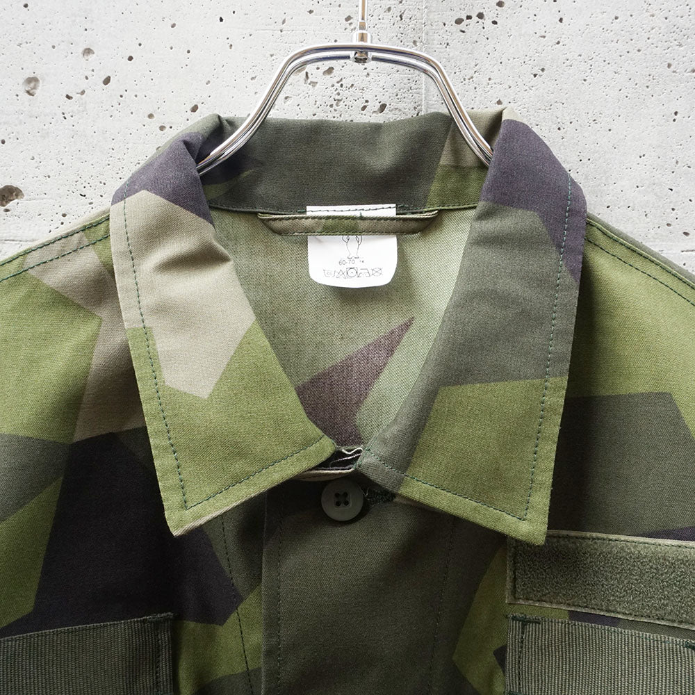 スウェーデン軍M-90フィールドジャケット　スカンジナビアカモ《デッドストック》